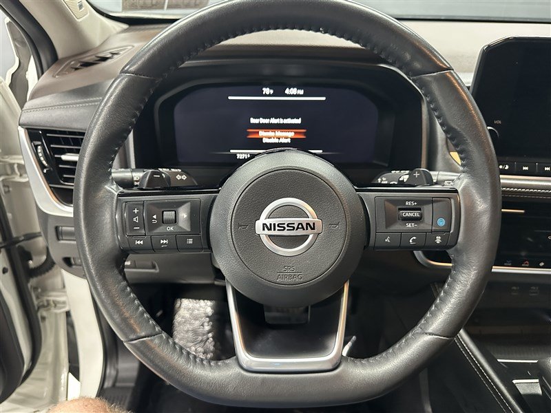 Used 2021 Nissan Rogue Platinum AWD/4WD image 22
