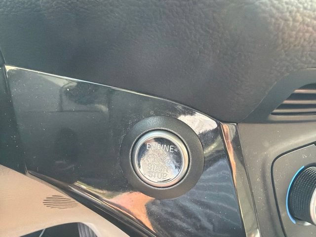 Used 2019 Ford Escape Titanium FWD image 10