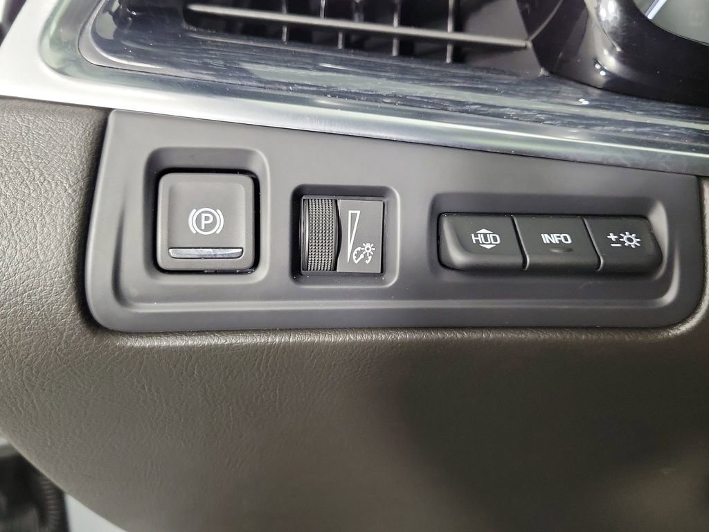 Certified 2024 Cadillac XT5 Premium Luxury w/ Technology Package image 33