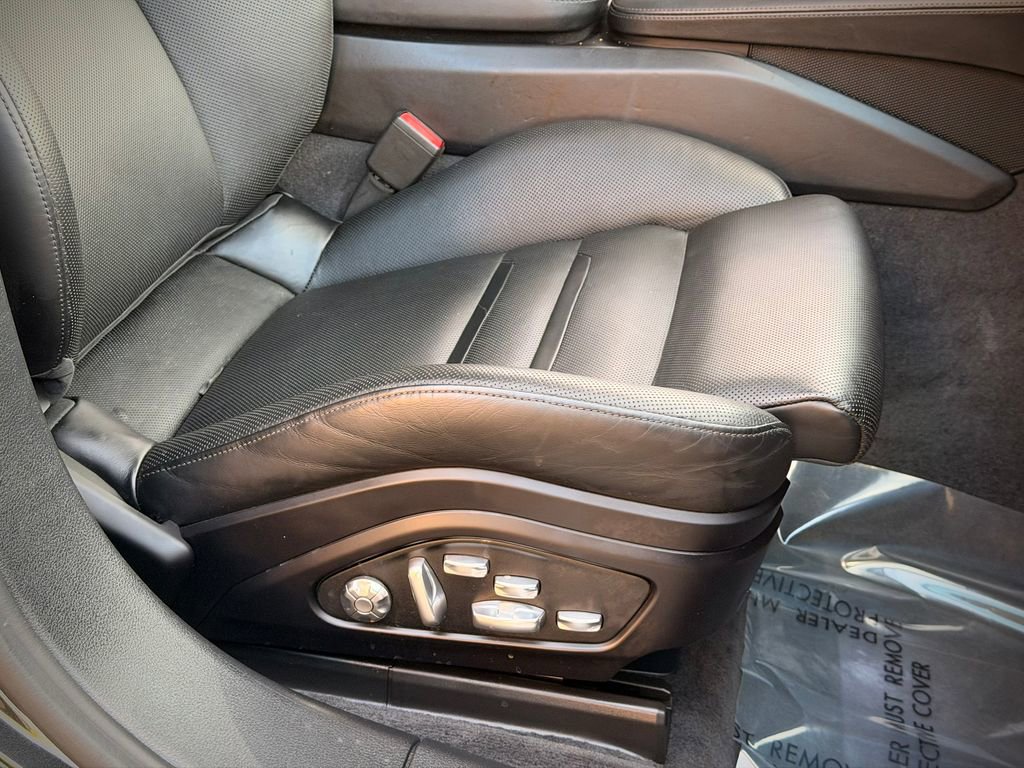 Used 2018 Porsche Panamera Turbo image 11