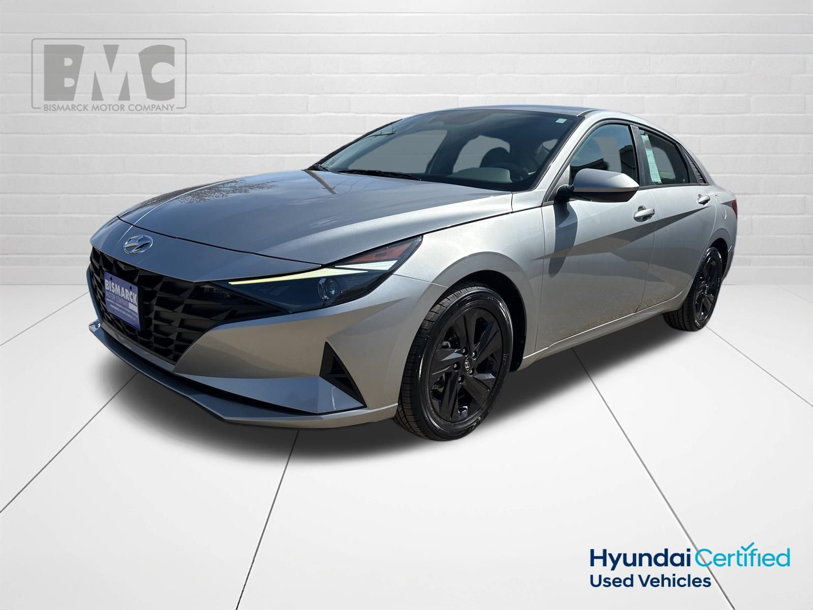 Used 2022 Hyundai Elantra SEL w/ Cargo Package image 1