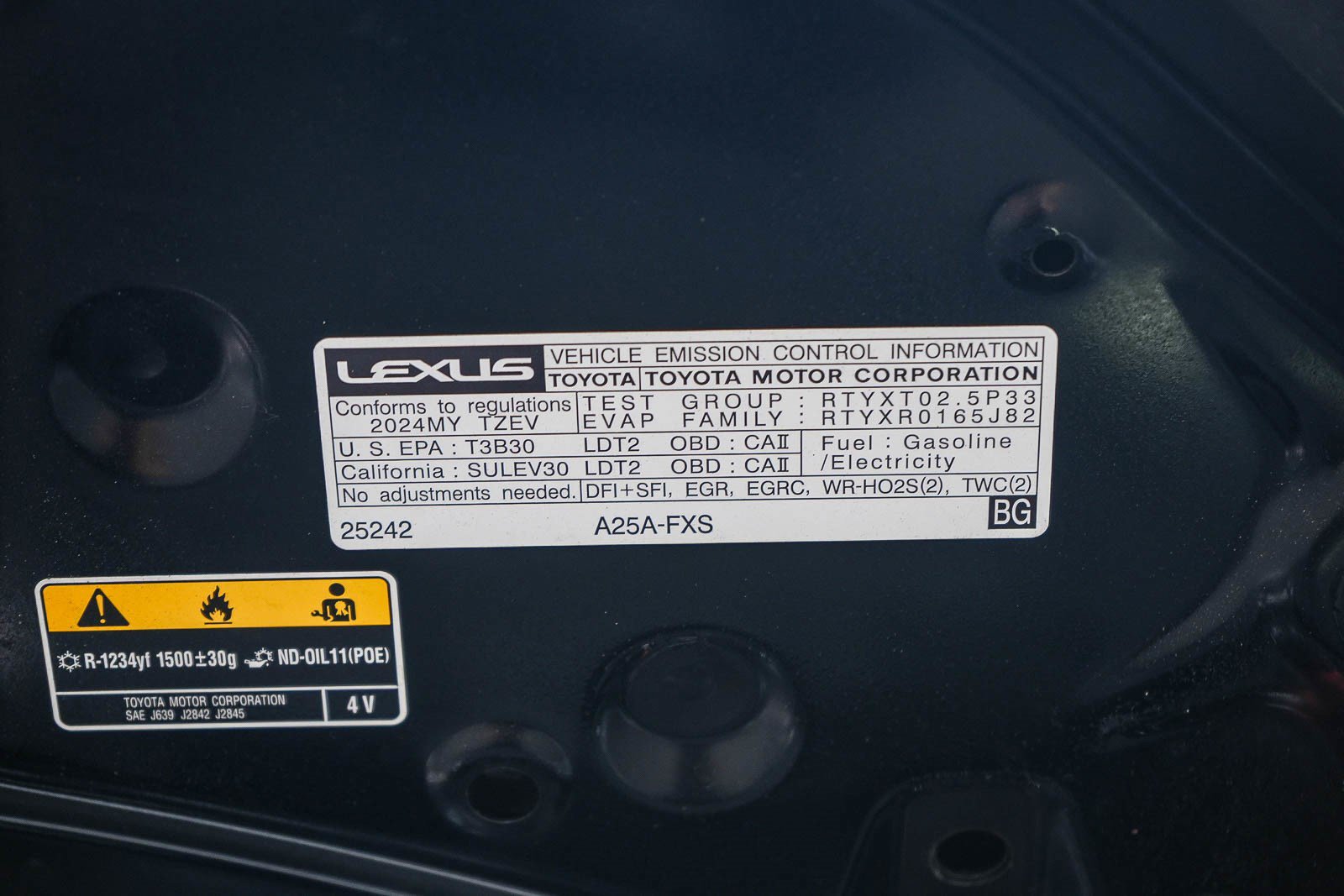 Used 2024 Lexus NX 450h+ F Sport w/ Vision Package AWD/4WD image 27