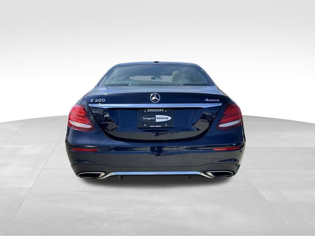 Used 2017 Mercedes-Benz E 300 4MATIC image 8