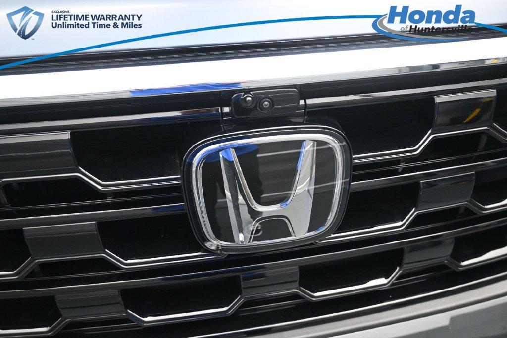 New 2026 Honda Pilot Touring image 14