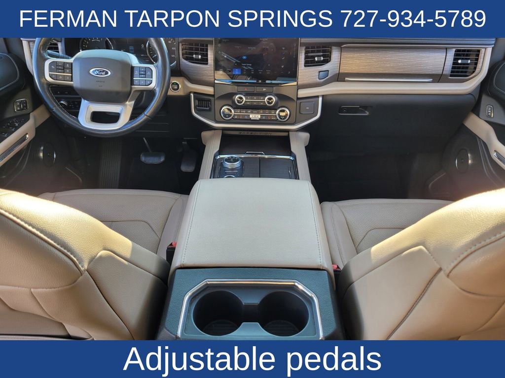 Used 2022 Ford Expedition Max Limited image 18