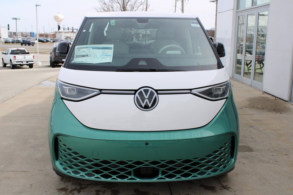New 2025 Volkswagen ID. Buzz 1st Edition image 2
