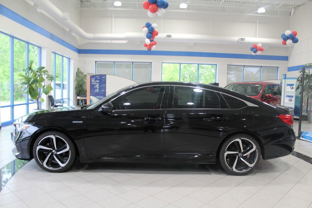 Certified 2022 Honda Accord Sport image 40
