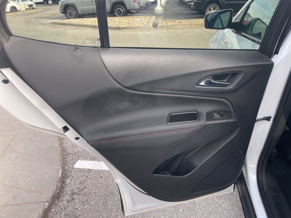 Certified 2023 Chevrolet Equinox RS w/ RS Leather Package image 15