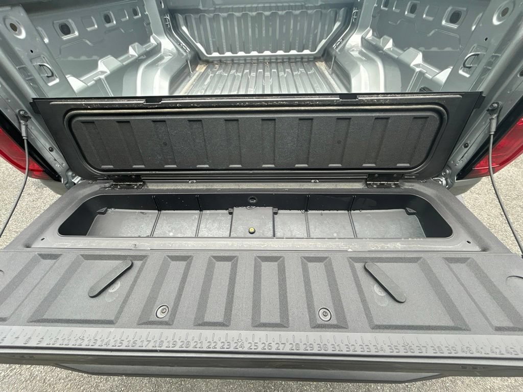 New 2026 GMC Canyon AT4 w/ Nightfall Essentials Package AWD/4WD image 53