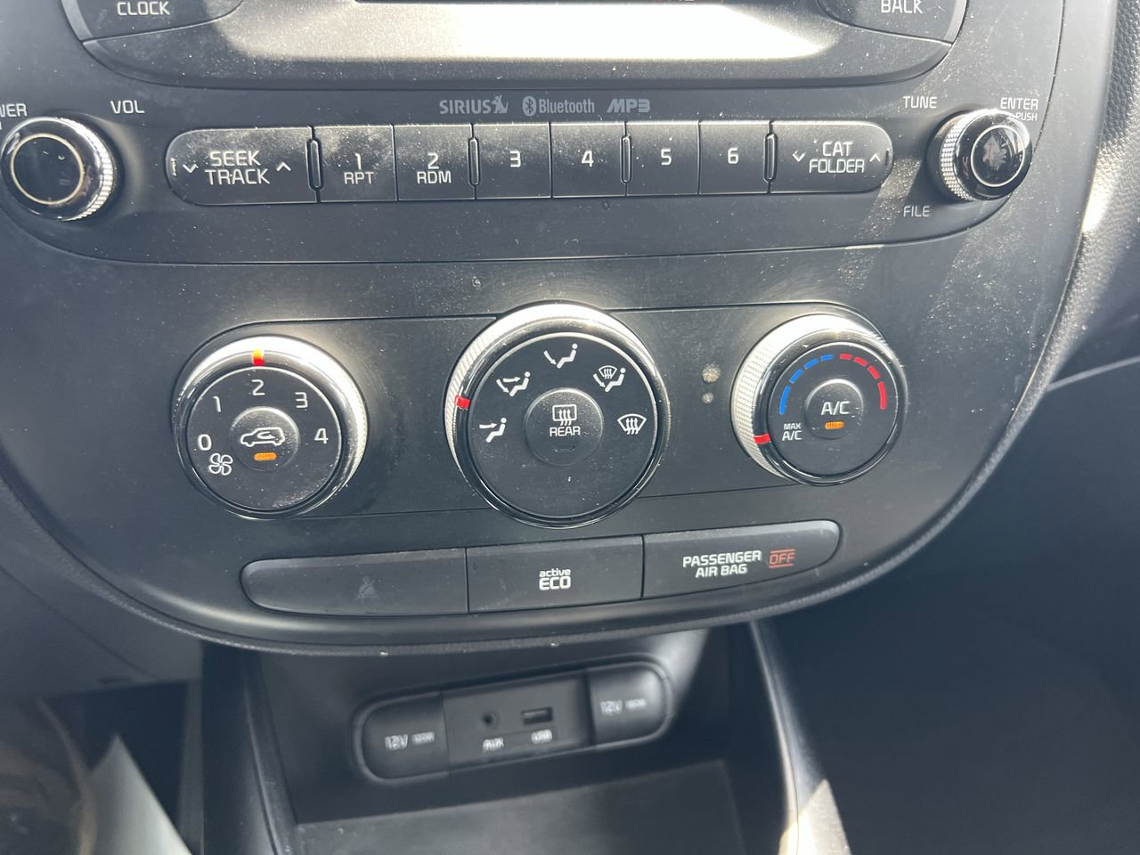 Used 2014 Kia Soul FWD image 29