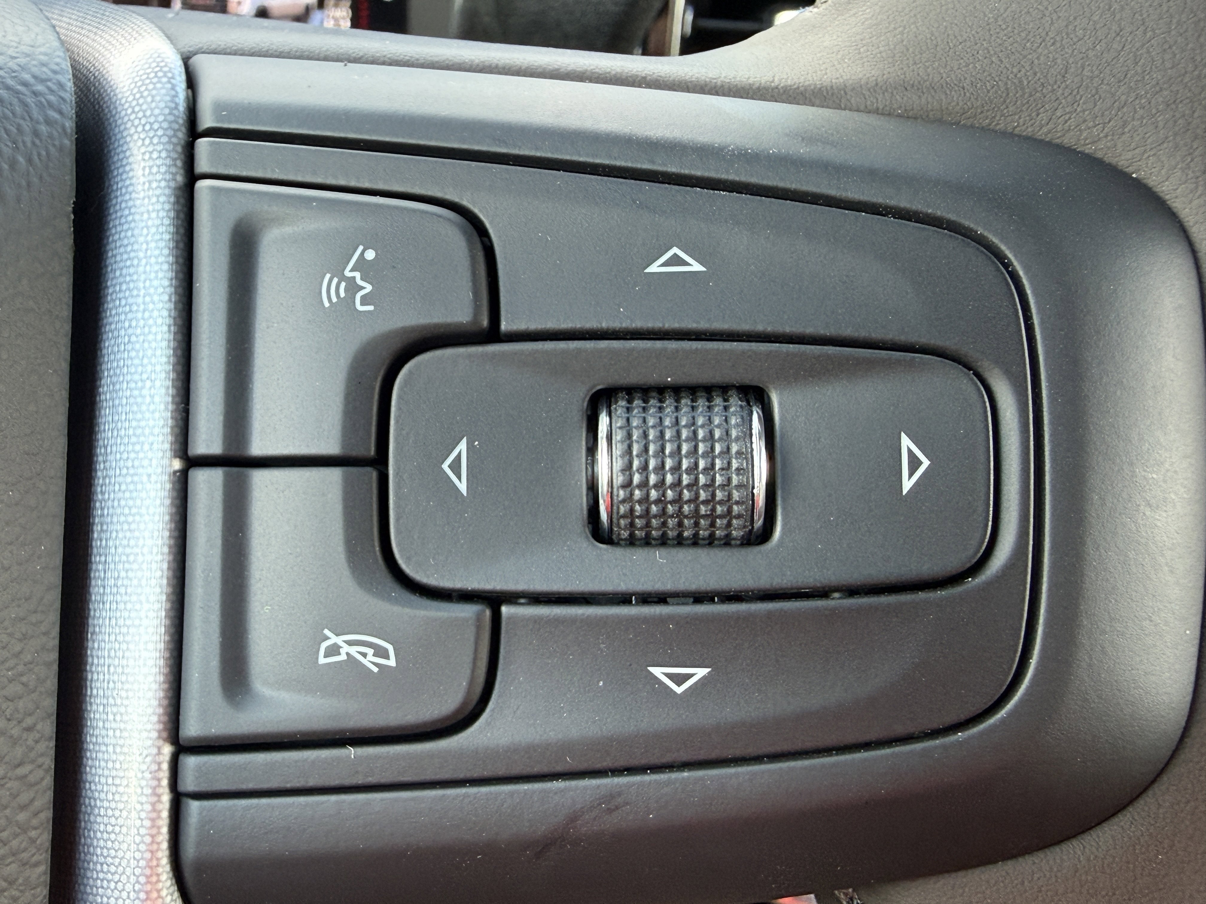 New 2026 GMC Sierra 3500 SLE w/ SLE Value Package image 24