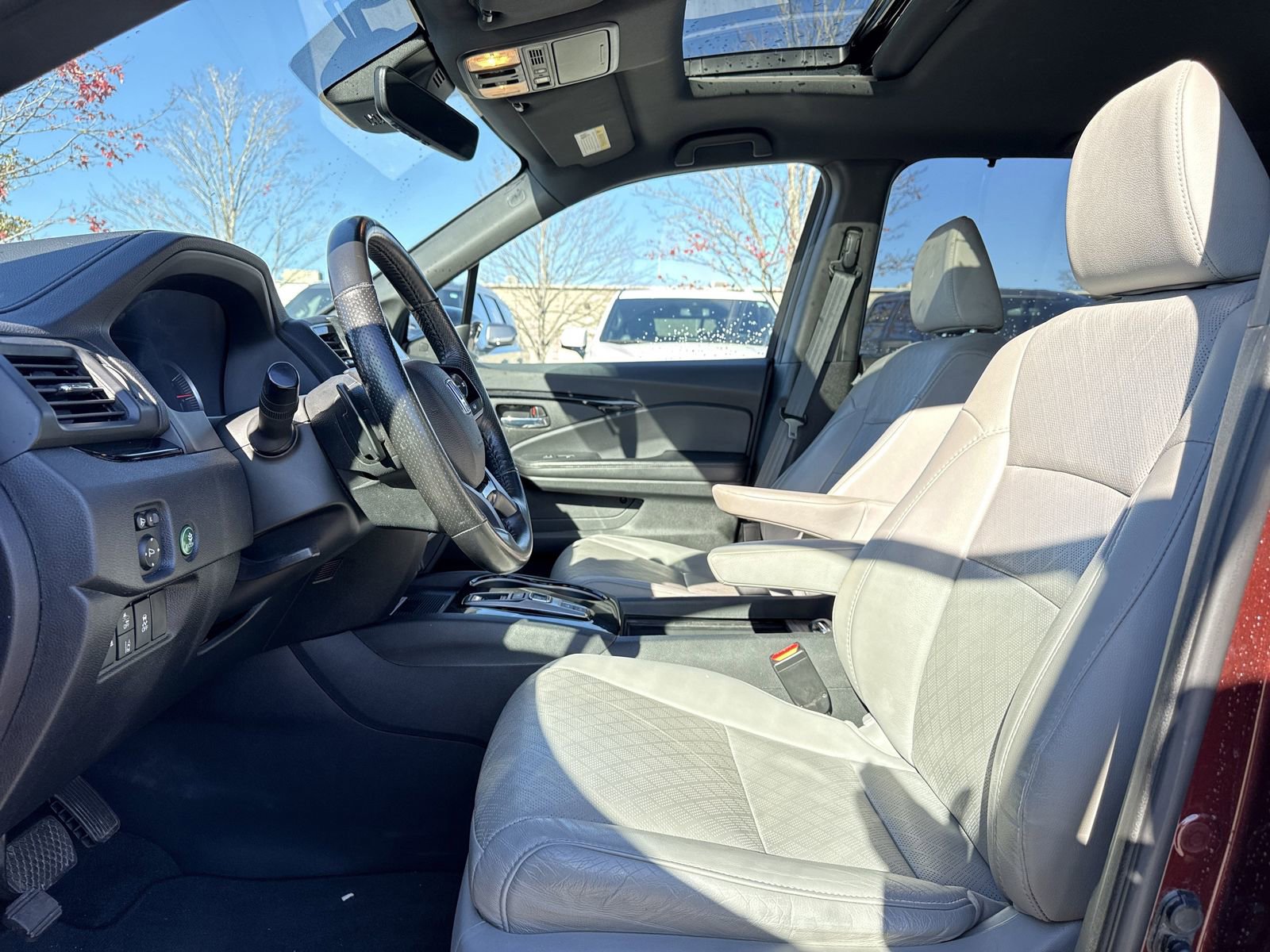 Used 2020 Honda Passport Elite image 11