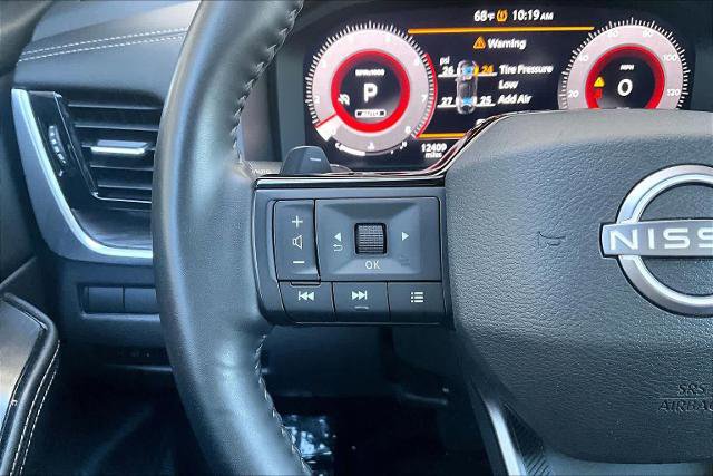 Certified 2025 Nissan Rogue Platinum AWD/4WD image 24