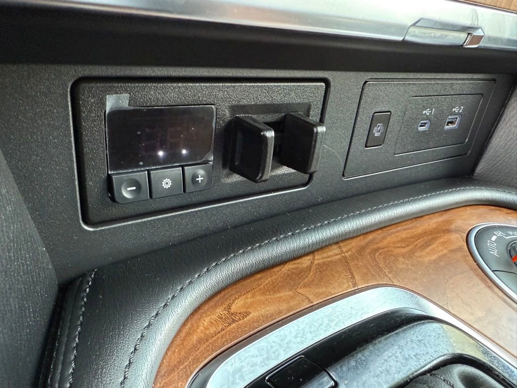 Certified 2024 Nissan Armada SL w/ Captain's Chairs Package image 27