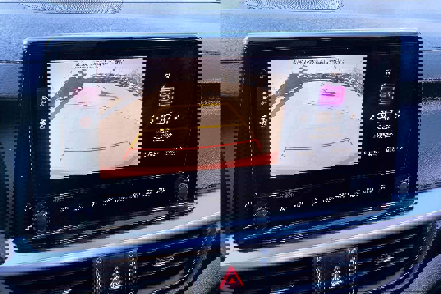 Used 2022 Kia Forte GT-Line w/ GT-Line Premium Package image 27