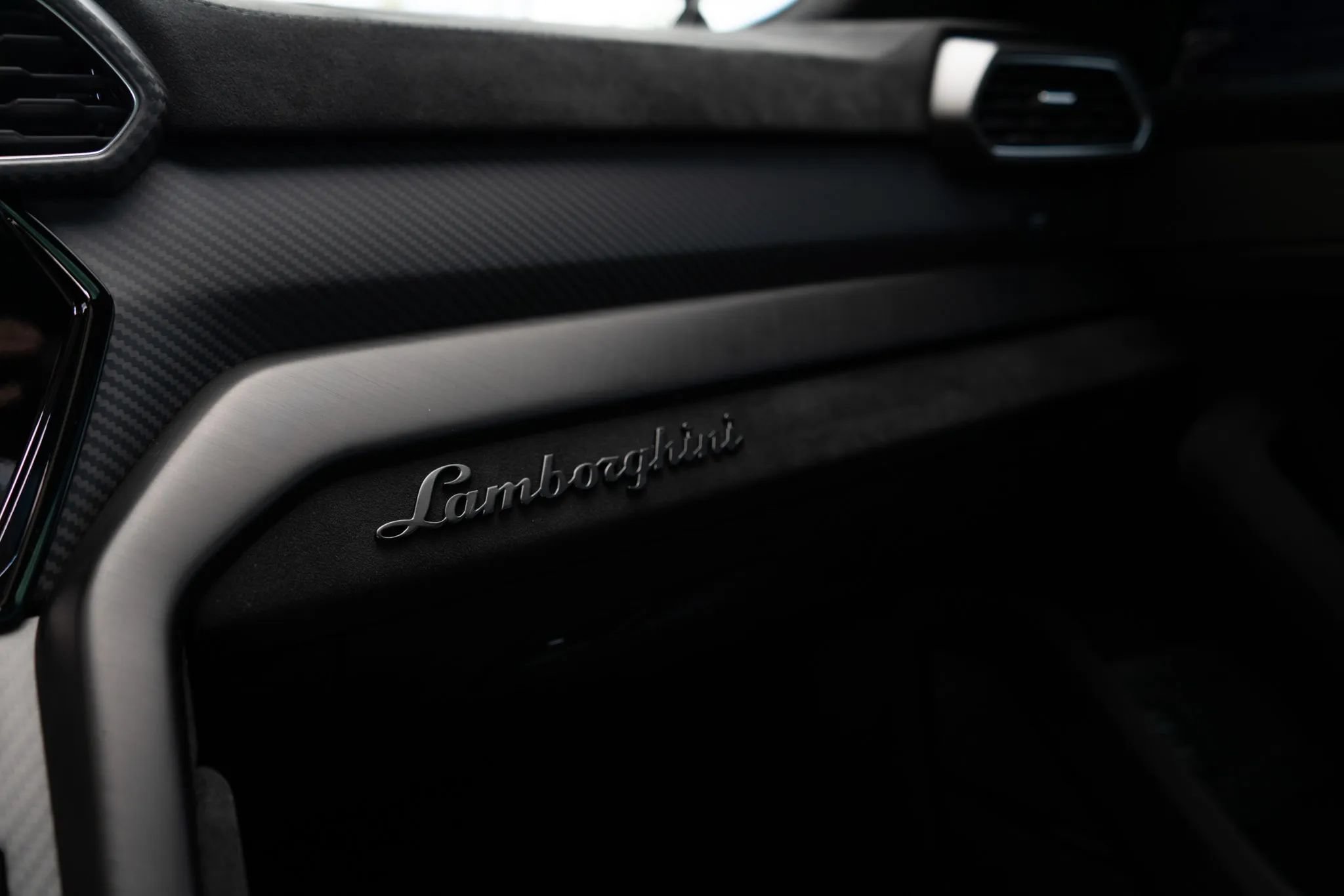 Used 2024 Lamborghini Urus Performante AWD/4WD image 62