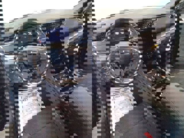 New 2025 Jeep Grand Cherokee Altitude image 31