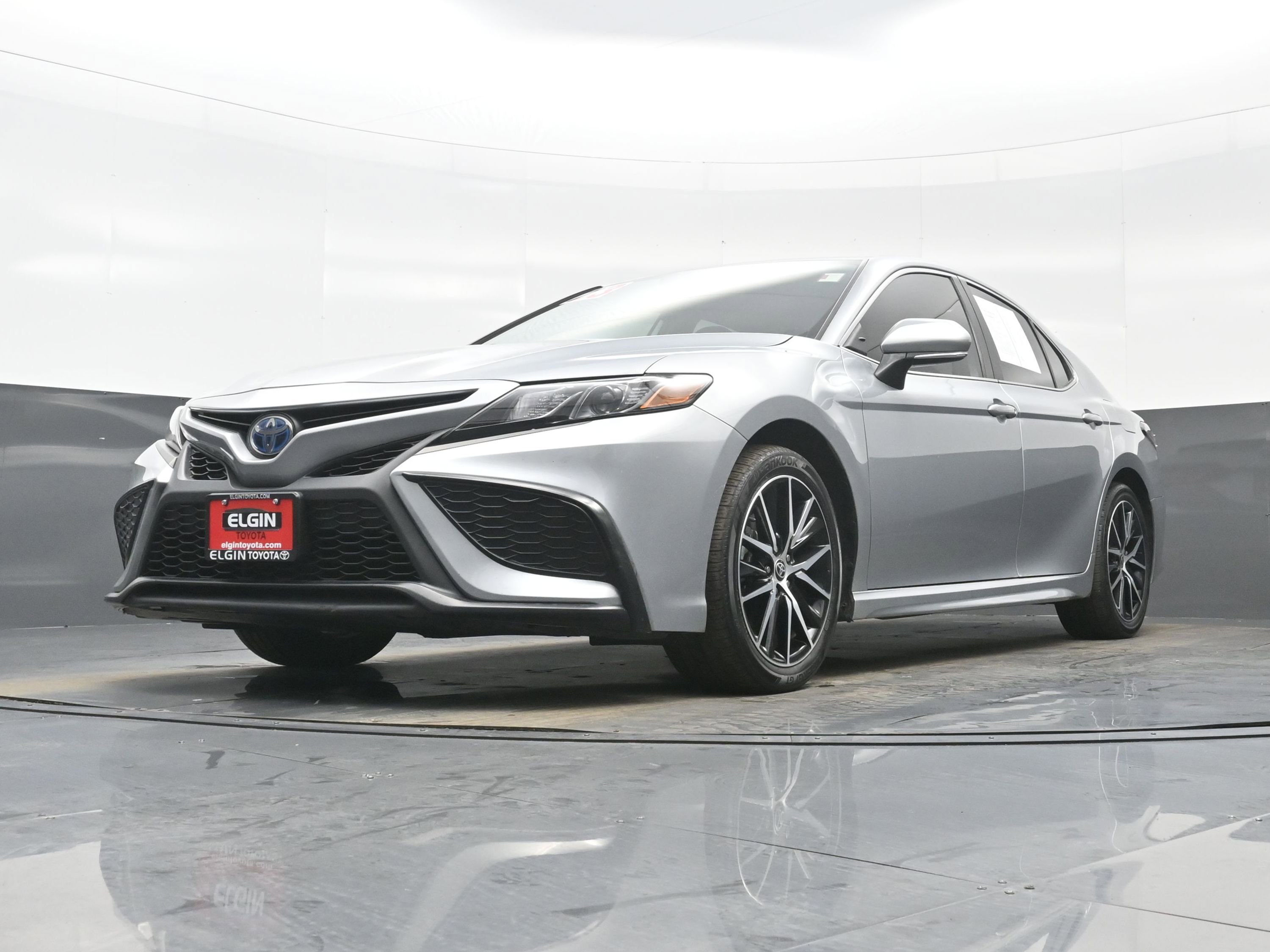 Used 2023 Toyota Camry SE image 27