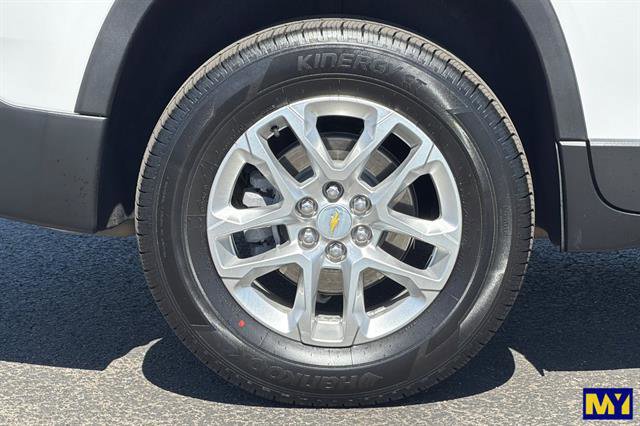 Used 2021 Chevrolet Traverse LS w/ LPO, Cargo Package image 37