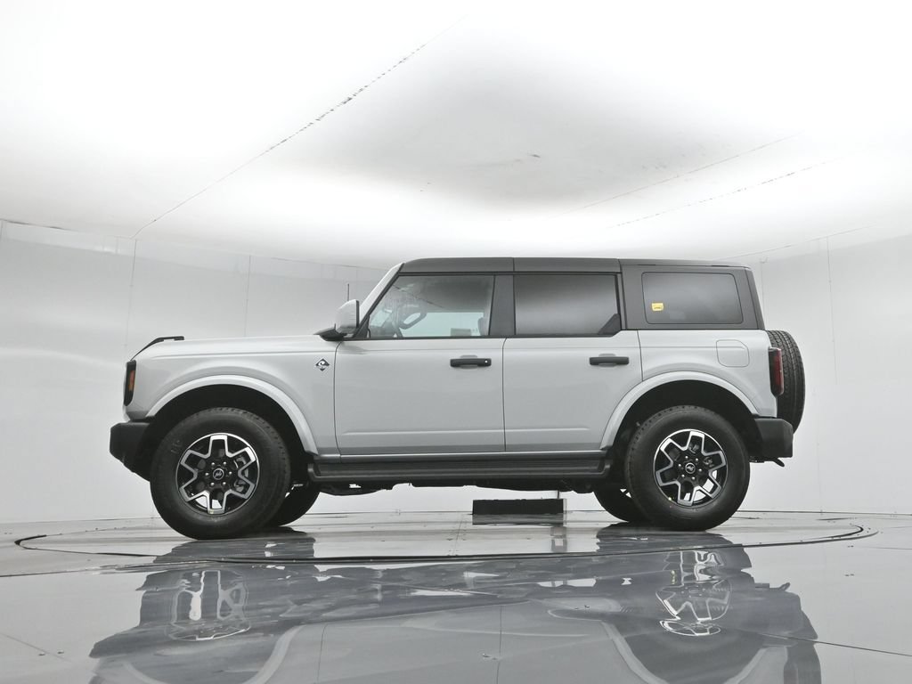 New 2026 Ford Bronco Outer Banks AWD/4WD image 7