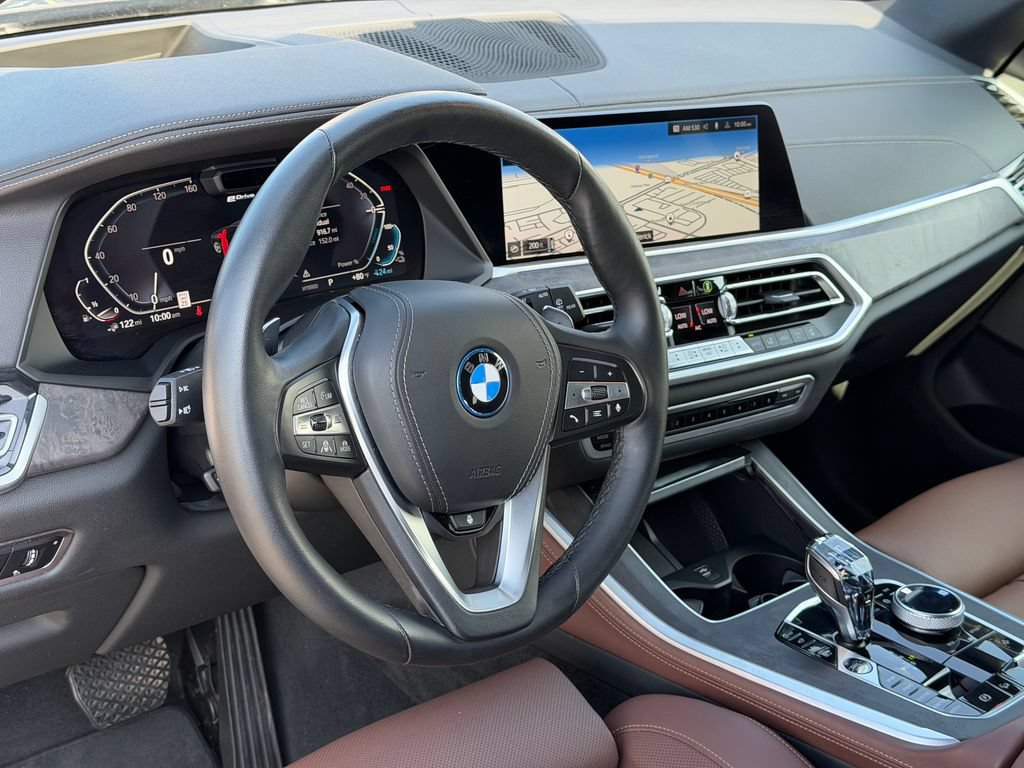 Used 2023 BMW X5 xDrive45e w/ Executive Package AWD/4WD image 25