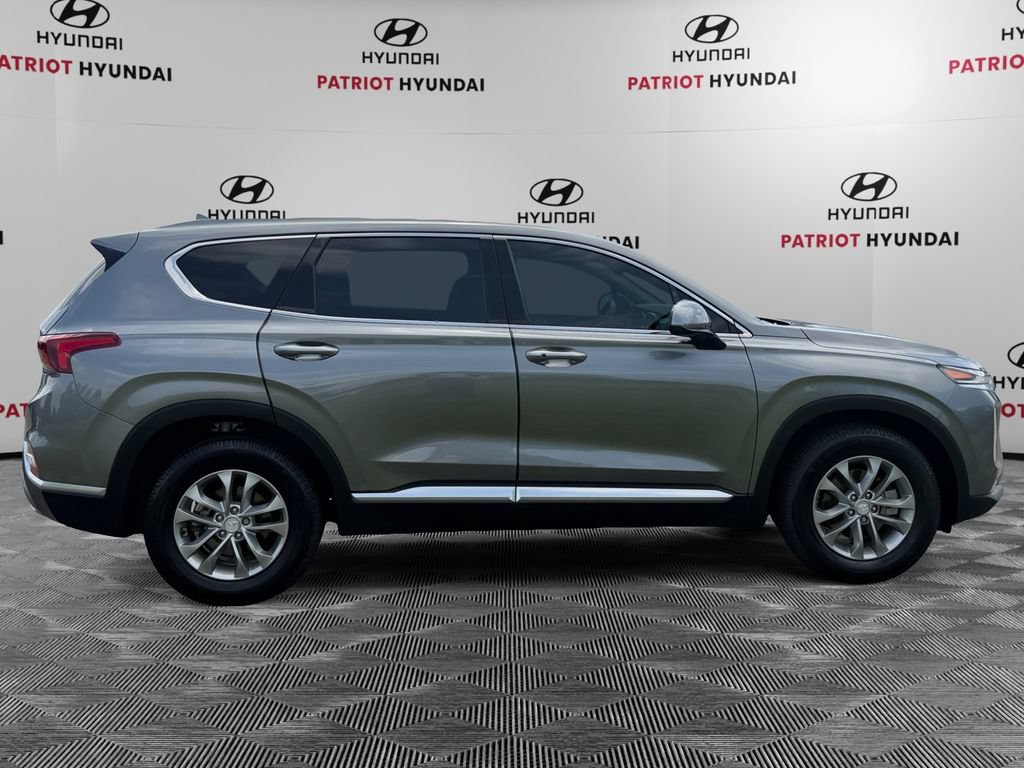 Used 2019 Hyundai Santa Fe SEL AWD/4WD image 2