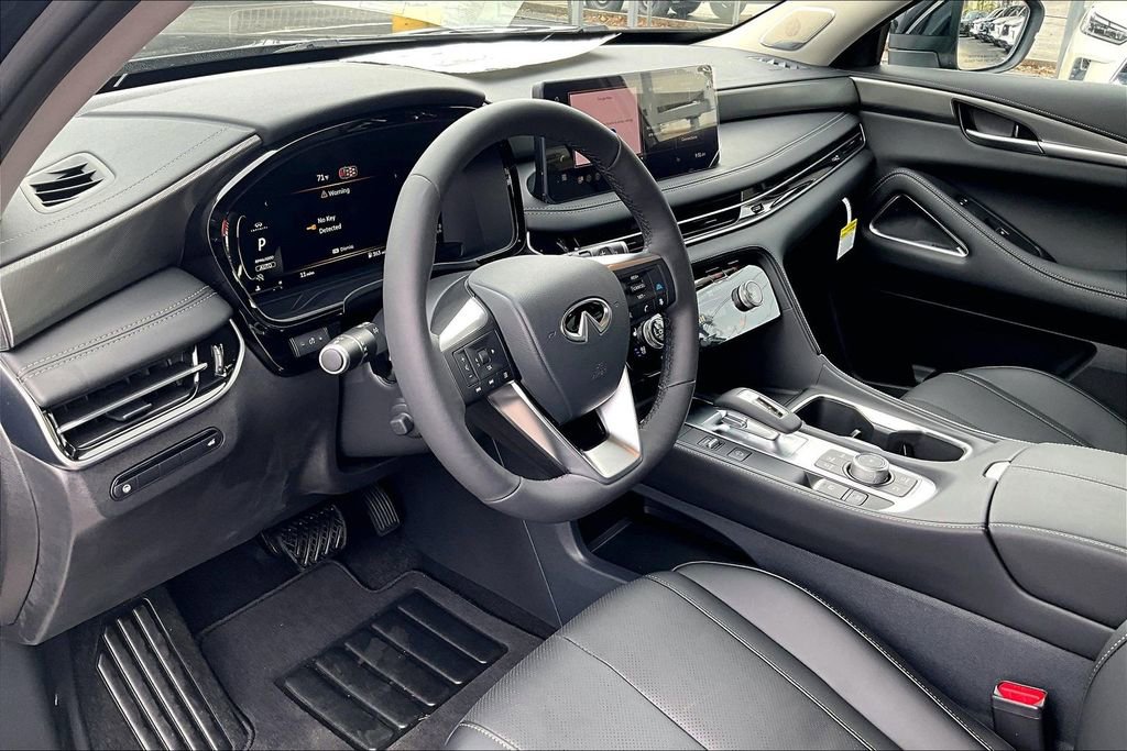 New 2026 INFINITI QX60 Luxe w/ Cargo Package image 8