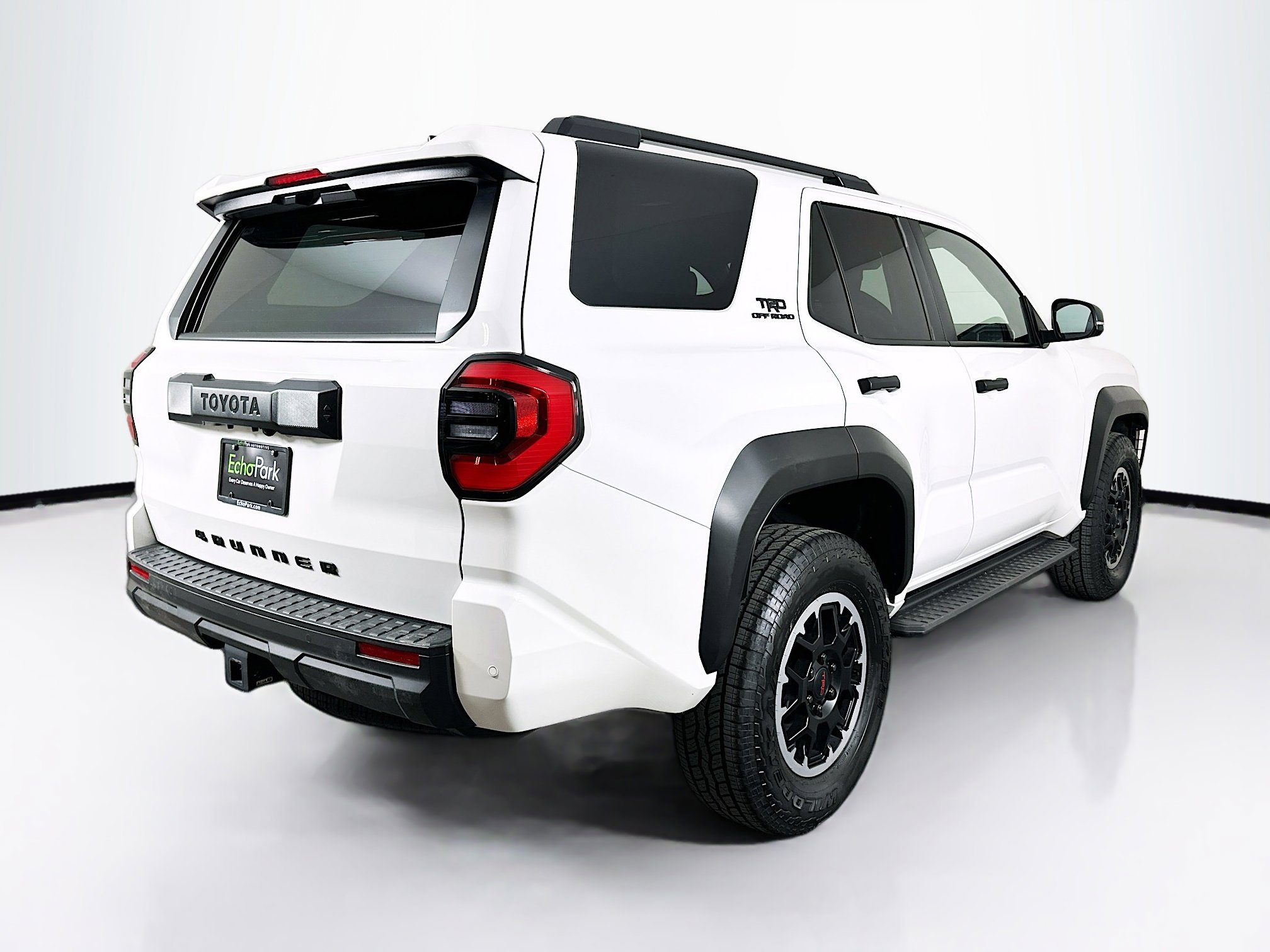 Used 2025 Toyota 4Runner TRD Off-Road image 9