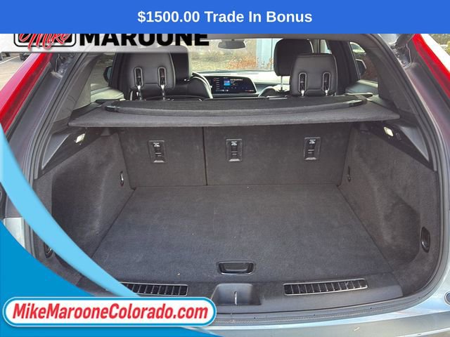 Used 2024 Cadillac XT4 Premium Luxury AWD/4WD image 7
