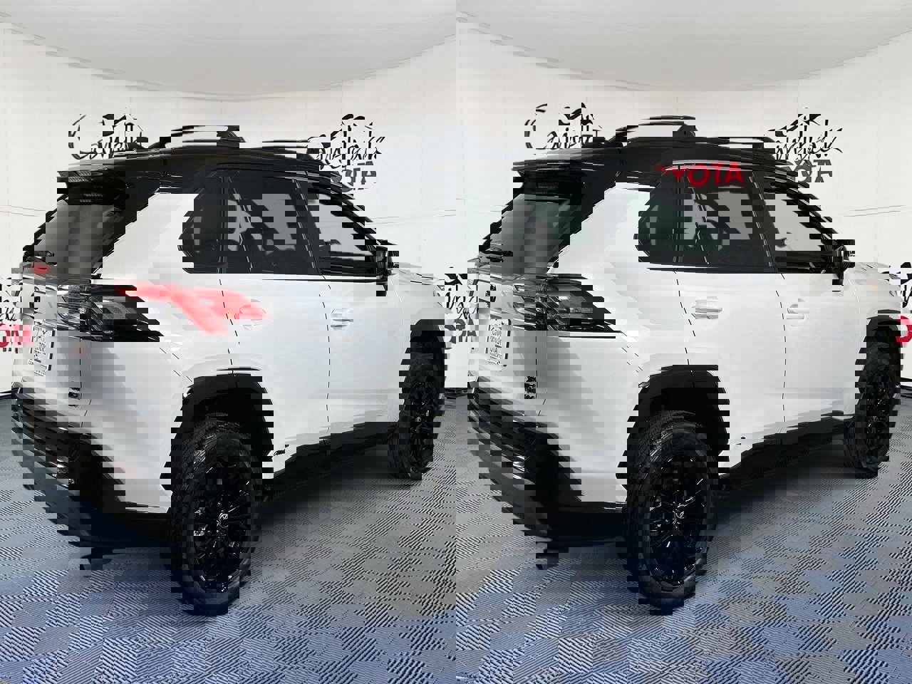 Used 2025 Toyota RAV4 XSE image 7