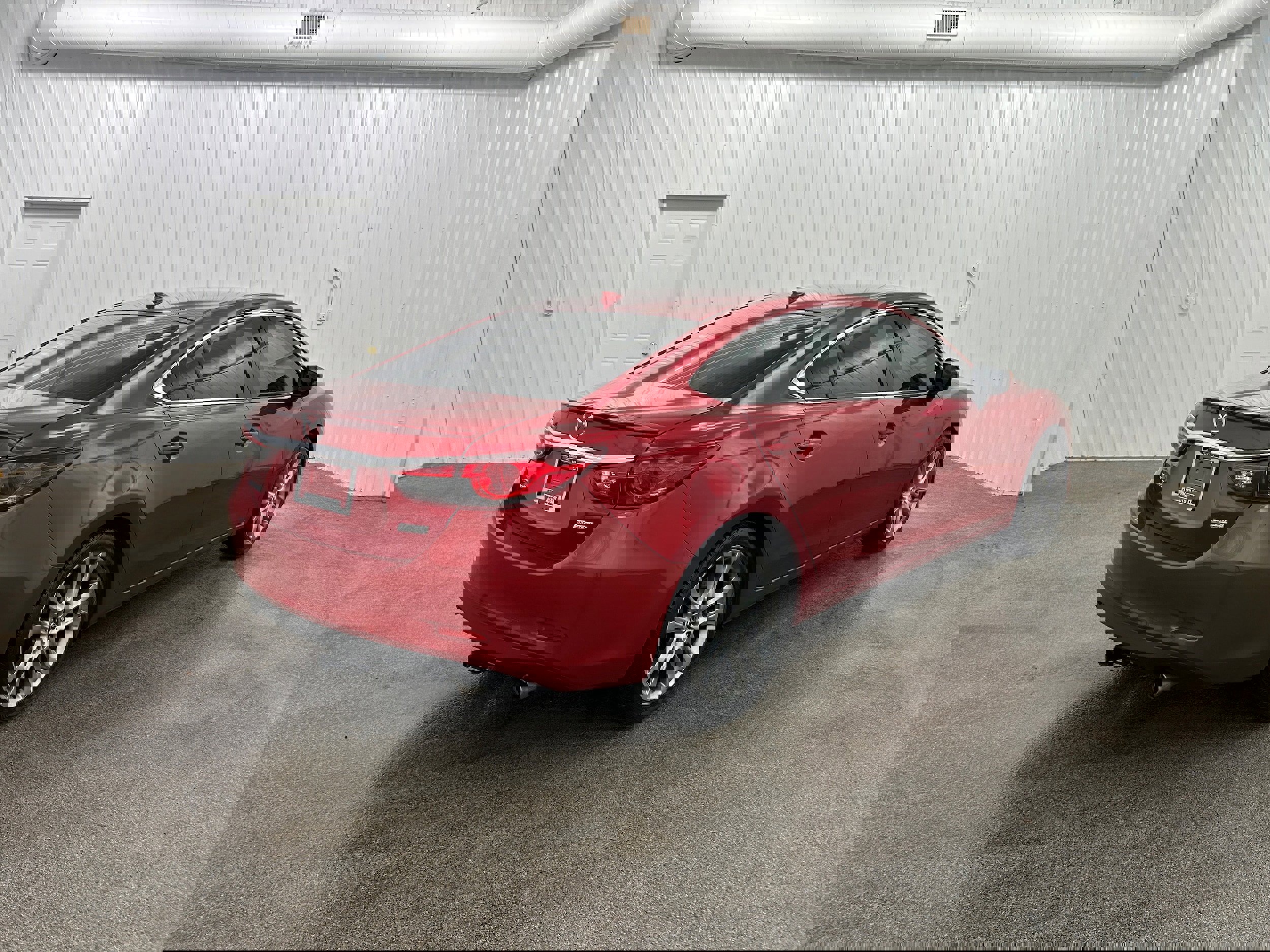 Used 2015 MAZDA MAZDA6 Grand Touring w/ GT Technology Package image 32