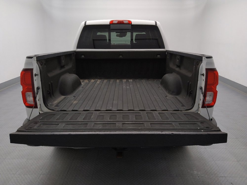 Used 2018 Chevrolet Silverado 1500 LTZ w/ Sport Package AWD/4WD image 29