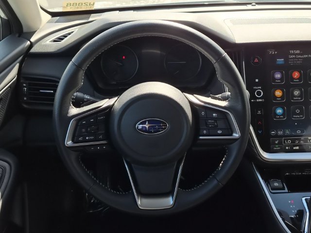 Used 2025 Subaru Outback Premium AWD/4WD image 18