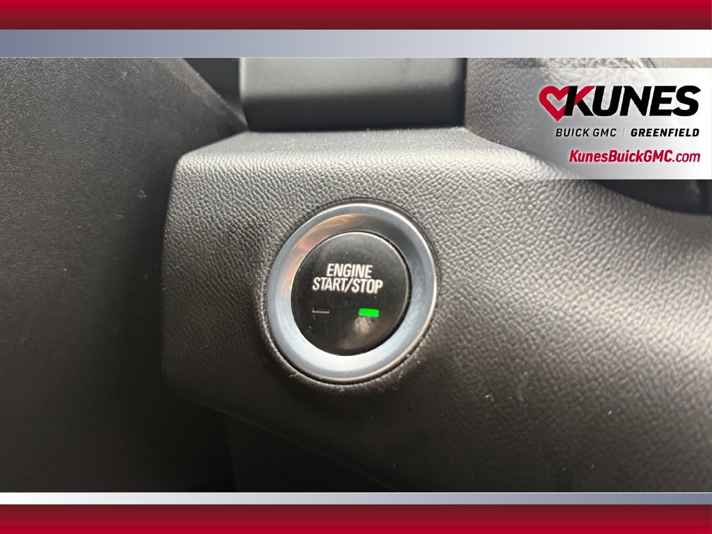 Used 2018 GMC Terrain SLE w/ Driver Convenience Package AWD/4WD image 30