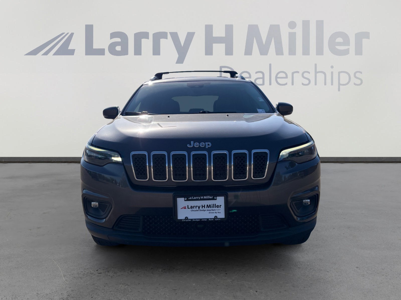 Used 2021 Jeep Cherokee Latitude Lux AWD/4WD image 9