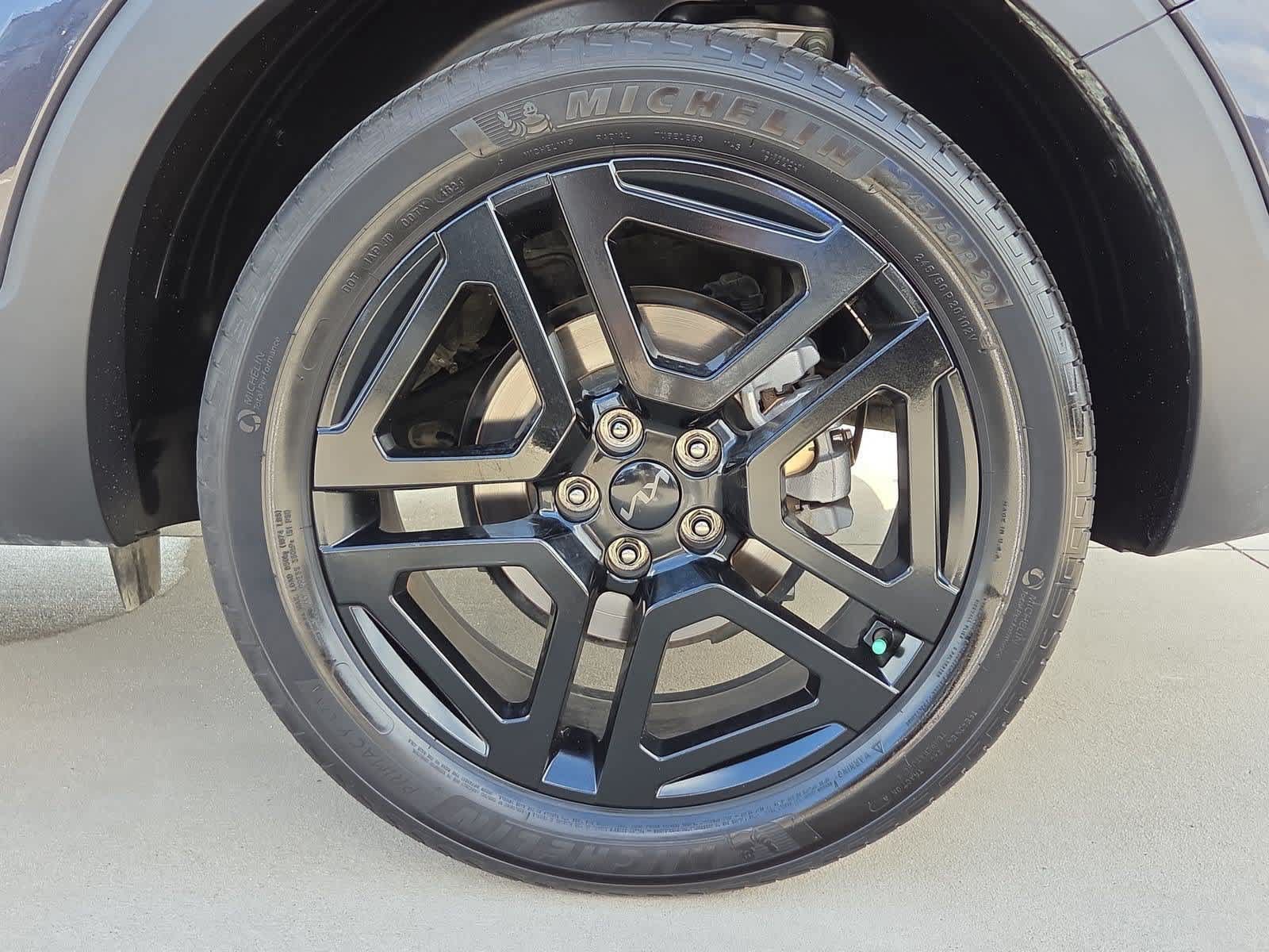 Certified 2025 Kia Telluride SX Prestige X-Line AWD/4WD image 13