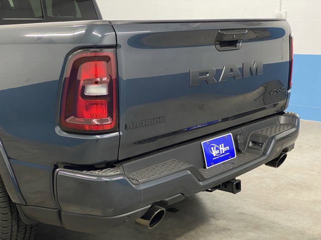 New 2026 RAM 1500 4x4 Crew Cab image 39