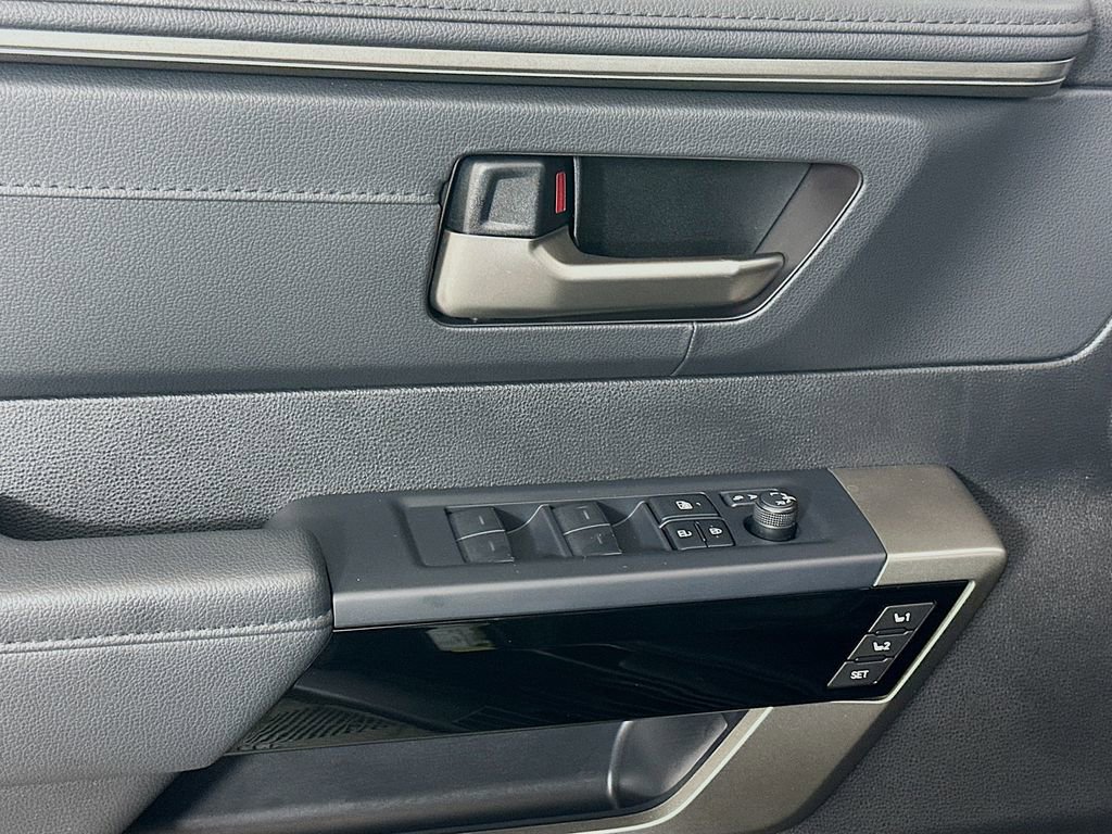 Certified 2025 Toyota Tundra Limited image 18