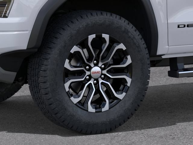 New 2026 GMC Canyon Denali w/ LPO, Black Badging Package AWD/4WD image 9