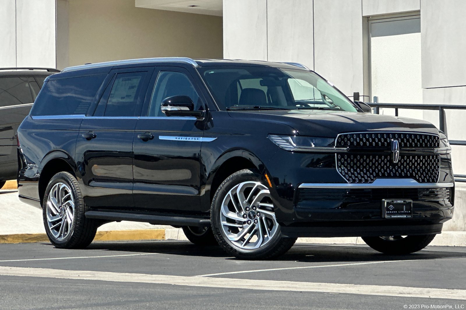 New 2026 Lincoln Navigator L Premier