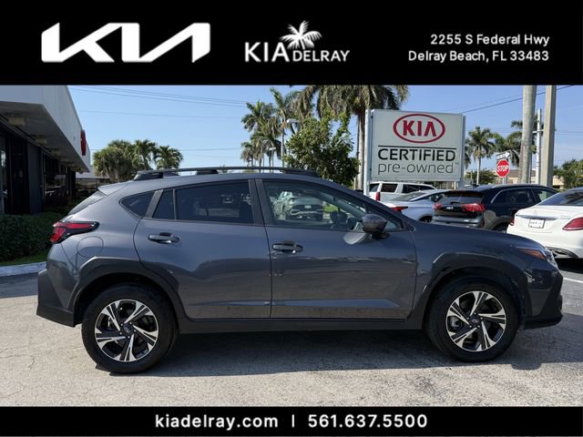 Used 2024 Subaru Crosstrek 2.0i Premium AWD/4WD image 2