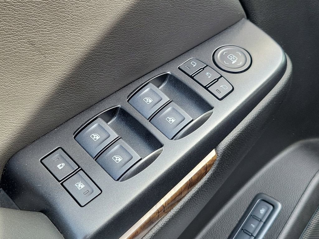 Used 2020 Chevrolet Tahoe LT image 22