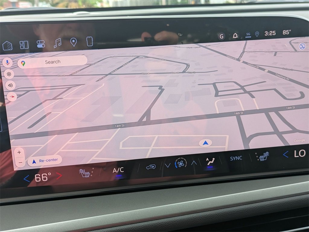 New 2026 Chevrolet Traverse LT w/ Driver Confidence Package image 17