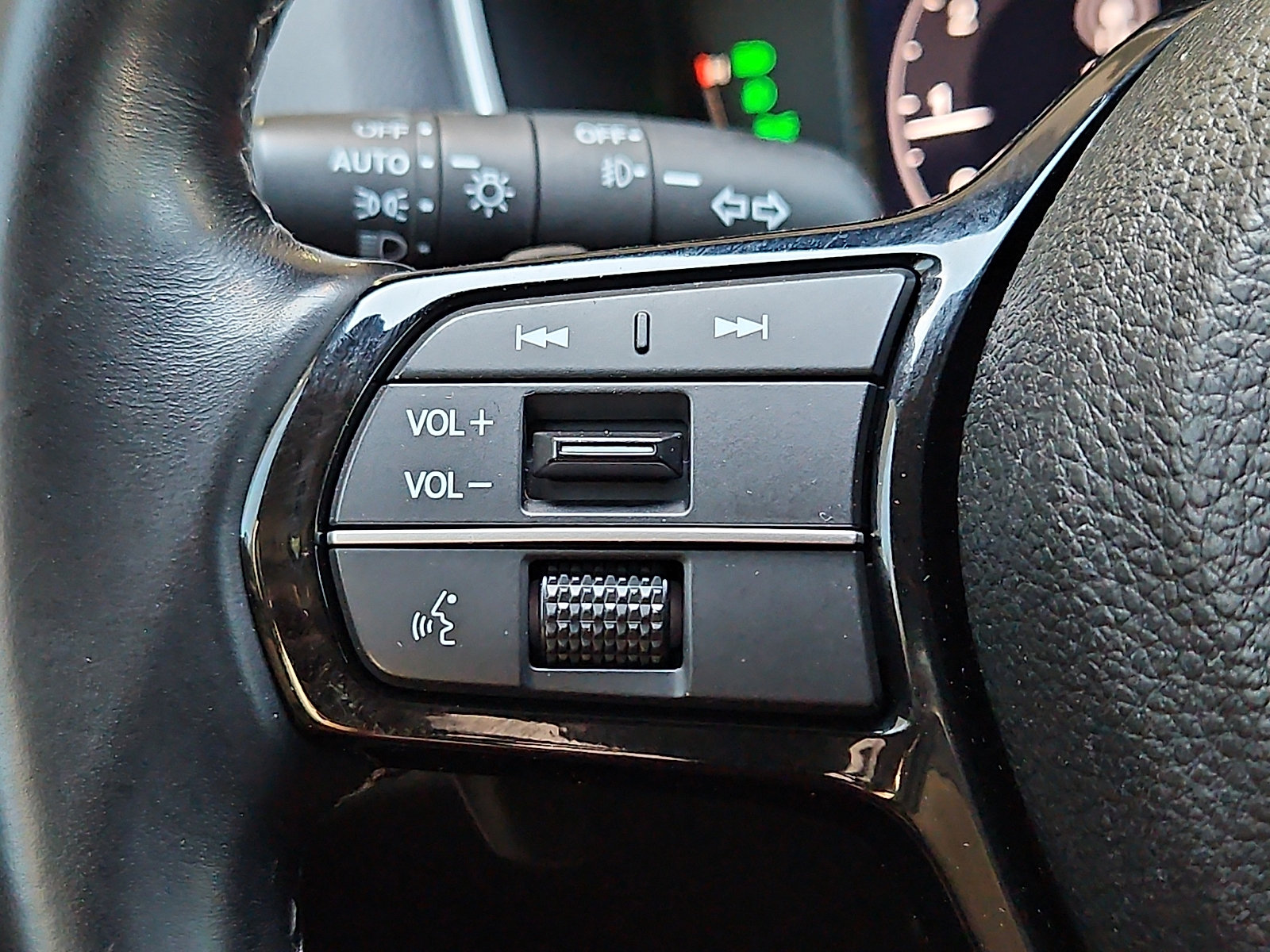 Used 2022 Honda Civic Touring image 19