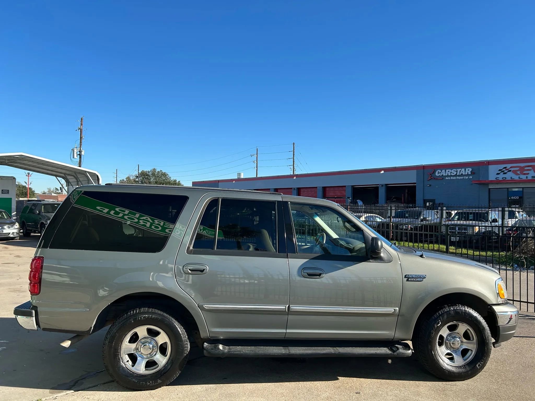 Used 1999 Ford Expedition XLT RWD image 7