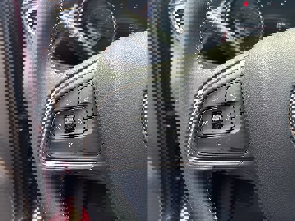 Used 2023 Buick Encore GX Select image 23