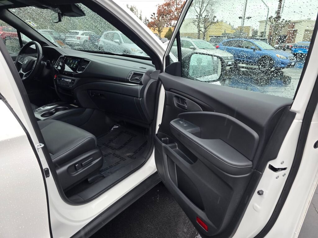 Certified 2023 Honda Passport EX-L image 14