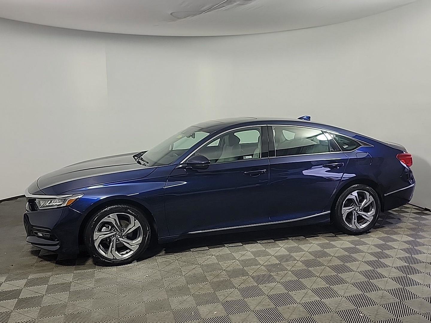 Used 2020 Honda Accord EX-L image 11