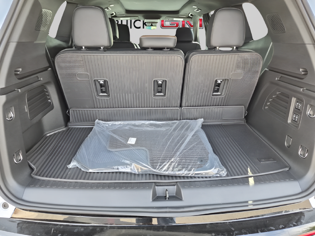 New 2027 GMC Acadia Denali Ultimate w/ LPO, Floor Liner Package AWD/4WD image 40
