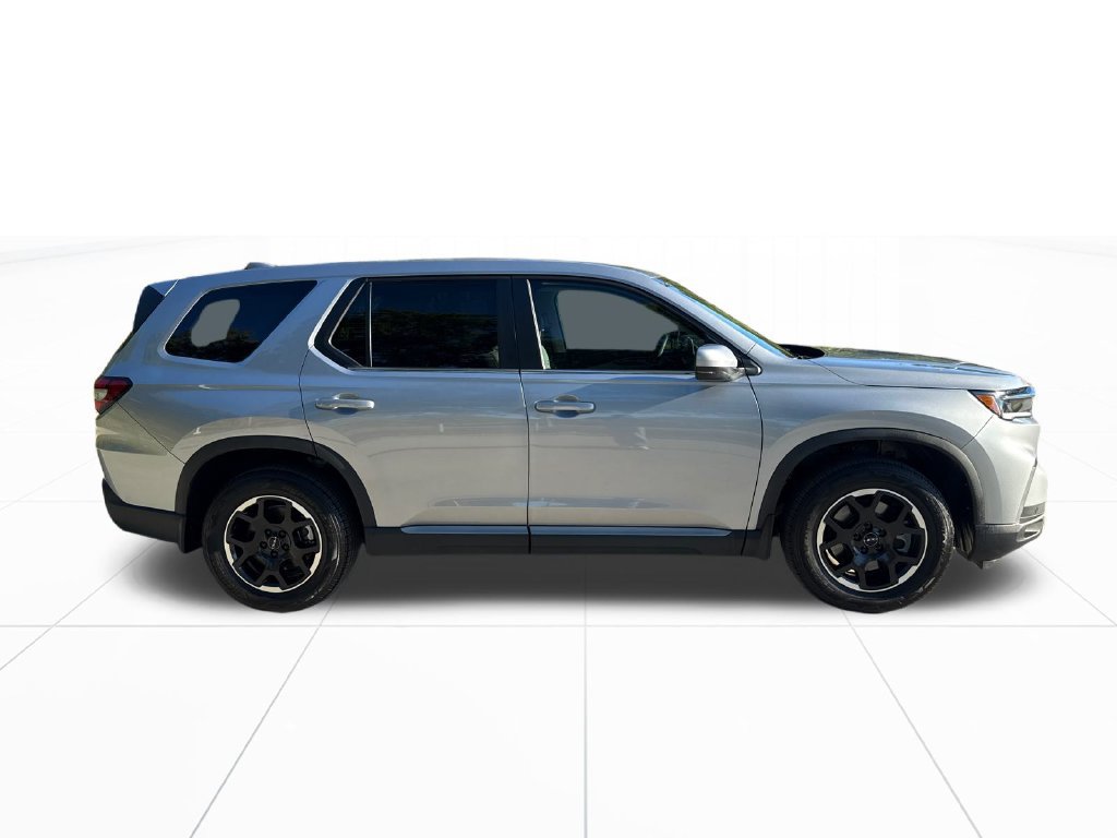Certified 2025 Honda Pilot EX-L image 10